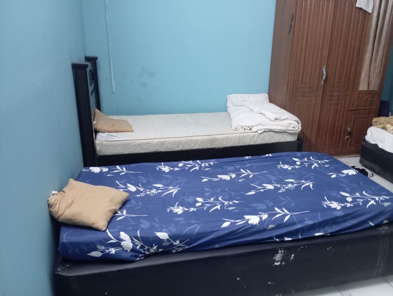 Juffair, Bedspace For Rent, BHD 45/month,  Low Price Bedspace In Juffair. Includes All: Furniture, EWA, Wifi And Cleaner