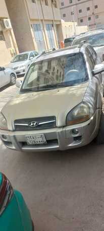 Riyadh, Vehicles, Cars & Trucks , SAR 10500,  Hyundai Tucson,  2009,  Automatic,  359709 KM,