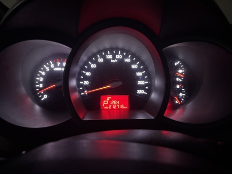 Riyadh, Vehicles, Cars & Trucks , SAR 17500,  Kia Rio,  2014,  Automatic,  220000 KM,    For Sale 16900 SAR 220000km