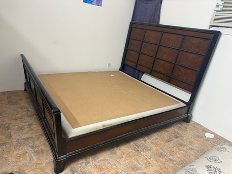 Al Malaz, Household Items, SAR 1050,  Washing Machine/Super King Bed/Water Heater/Sofa Set For Sale