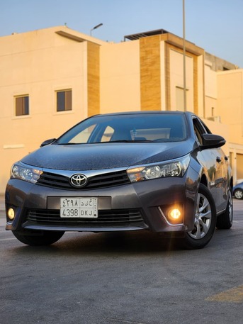 Riyadh, Vehicles, Cars & Trucks , SAR 1,  Toyota Corolla,  2015,  Automatic,  220000 KM,    FOR SALE