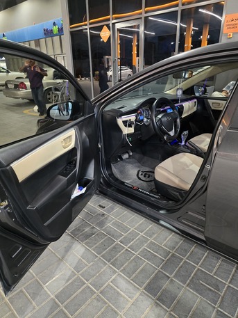 Riyadh, Vehicles, Cars & Trucks , SAR 1,  Toyota Corolla,  2015,  Automatic,  220000 KM,    FOR SALE