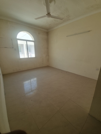 Gudaibiya, Apartments, Flats, Houses & Villas, BHD 130,  Un Furnished 1 Bed Room Flat In Gudaibiya- 130 Bd Without Electricity