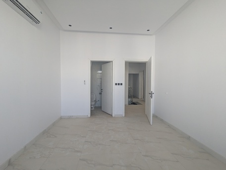Al Qadisiyah, Villas, SAR 100000,  200 Sq. Meter,  Villa For Rent (3 Floors / 3 Bedrooms / 5 Bathrooms / Full Kitchen)