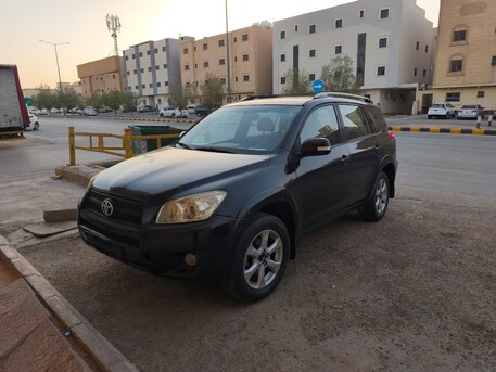 Al Aziziyah, Vehicles, Cars & Trucks , SAR 30000,  Toyota RAV4,  2010,  Automatic,  299000 KM,    Full Option  4WD