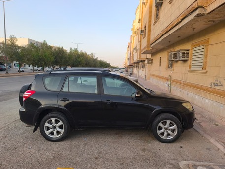 Al Aziziyah, Vehicles, Cars & Trucks , SAR 30000,  Toyota RAV4,  2010,  Automatic,  299000 KM,    Full Option  4WD