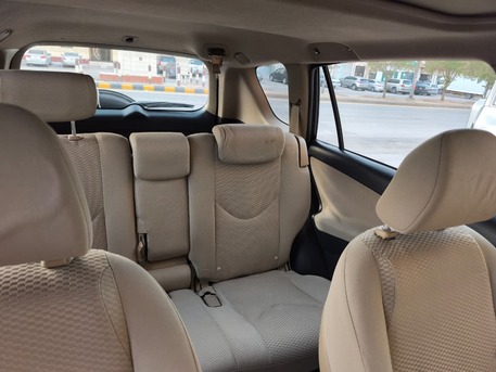 Al Aziziyah, Vehicles, Cars & Trucks , SAR 30000,  Toyota RAV4,  2010,  Automatic,  299000 KM,    Full Option  4WD