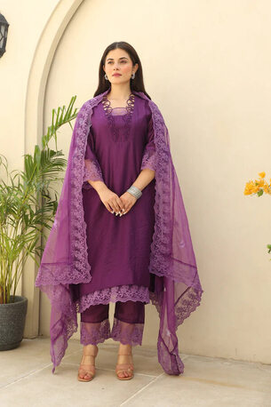 New Delhi, Clothing & Accessories, INR 4999,  Traditional Indian Suit With Pockets &ndash; Stylish Straight Suit Sets At Asrumo