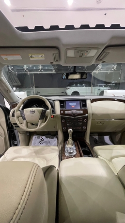 Sanabis, Vehicles, Cars & Trucks , BHD 12200,  Nissan Patrol,  2018,  Automatic,  114000 KM,  Nissan Petrol LE Model