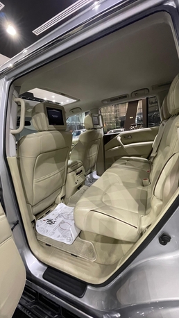 Sanabis, Vehicles, Cars & Trucks , BHD 12200,  Nissan Patrol,  2018,  Automatic,  114000 KM,  Nissan Petrol LE Model
