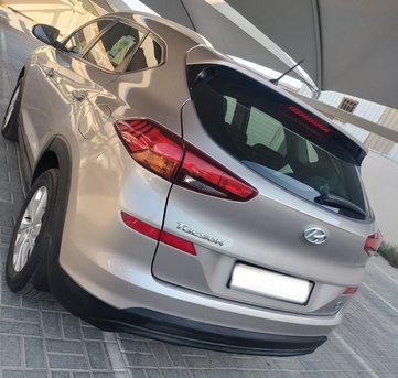 Salmaniya, Vehicles, Cars & Trucks , Hyundai Tucson,  2020,  Automatic,  100000 KM,