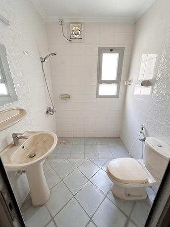 Jidhafs, Apartments, Flats, Houses & Villas, BHD 200/month,  2 BR,  95 Sq. Meter,  2BHK Apartment In Jabalat Habishi