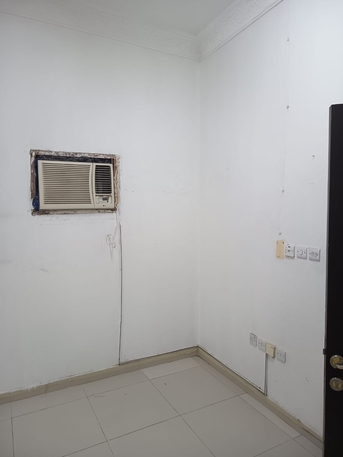 Riyadh, Rooms for Rent, SAR 1500/month,  Single Room Available For Rent