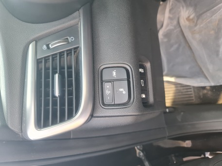 Dammam, Vehicles, Cars & Trucks , SAR 39000,  2016,  2016,  Automatic,  187000 KM,  For Sale: Kia Optima, Fully Loaded, Top Of The Line, In Showroom Condition.