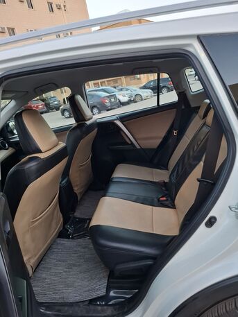Riyadh, Vehicles, Cars & Trucks , SAR 65000,  Toyota RAV4,  2017,  Automatic,  92361 KM,    (4WD) &ndash; SINGLE OWNER &ndash; LOW MILEAGE &ndash; TOYOTA AGENCY MAINTAINED