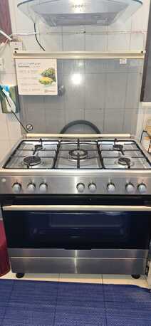 Riyadh, Appliances, SAR 750,  Electroloux 5 Burner Gas Stove / Oven