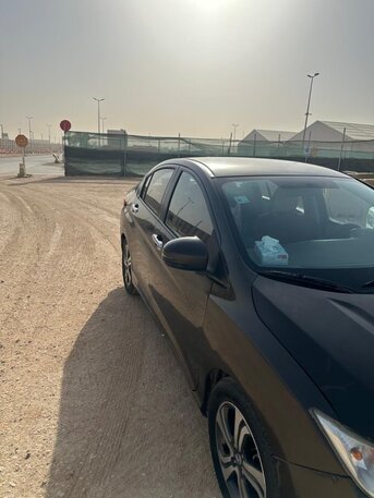 Riyadh, Vehicles, Cars & Trucks , SAR 21000,  Honda City,  2015,  Automatic,  288470 KM,  Excellent Condition    For Sale.