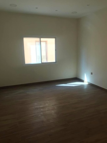 Manama, Apartments, Flats, Houses & Villas, BHD 300/month,  3 BR,  140 Sq. Meter,  Segayya Area 3 Bedroom Semi Furnished Apartment Available For Rent
