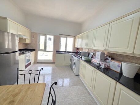 Juffair, Apartments, Flats, Houses & Villas, BHD 430/month,  Furnished,  2 BR,  Spacious 2 Bhk | Gas Connection | Closed Kitchen | Free Internet | Near Ramez Mall Juffair