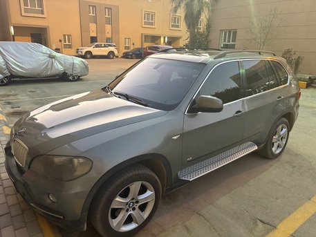 Riyadh, Vehicles, Cars & Trucks , SAR 20000,  Bmw X5,  2007,  Automatic,  348000 KM,   4.8 For Sale