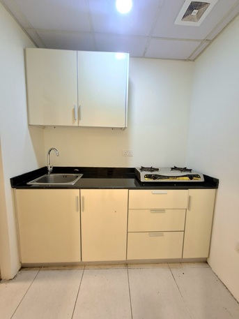 Hoora, Apartments, Flats, Houses & Villas, BHD 130/month,  Studio,  Semi Furnished Bright Studio Flat With Ewa In Hoora,Neat & Clean Flat @ 35547951