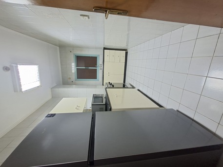 Hoora, Apartments, Flats, Houses & Villas, BHD 215/month,  Furnished,  1 BR,  Fully Furnished 1 BHK With Ewa In Hoora,Parking,WiFi,Neat & Clean Family Flat @ 35547951