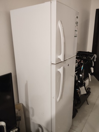 Riyadh, Air Conditioners, SAR 700,  Frige