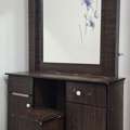 SAR 700,  King Size Bed With Mattress & Dressing Table