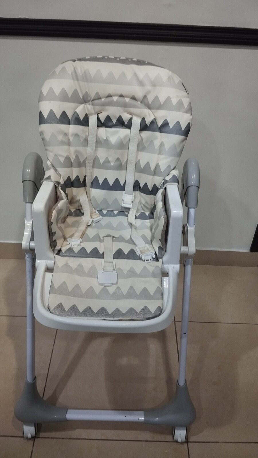Khobar, Baby & Kid Stuff, SAR 100,  Baby High Chair