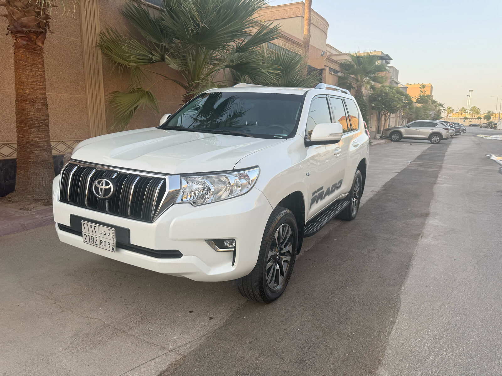 Riyadh, Vehicles, Cars & Trucks , SAR 133000,  Toyota Prado,  2022,  Automatic,  146000 KM,    V6 GCC Version