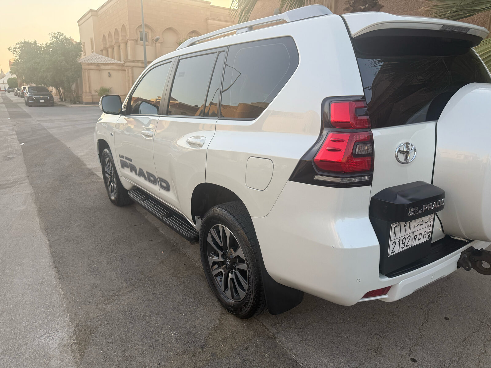Riyadh, Vehicles, Cars & Trucks , SAR 133000,  Toyota Prado,  2022,  Automatic,  146000 KM,    V6 GCC Version