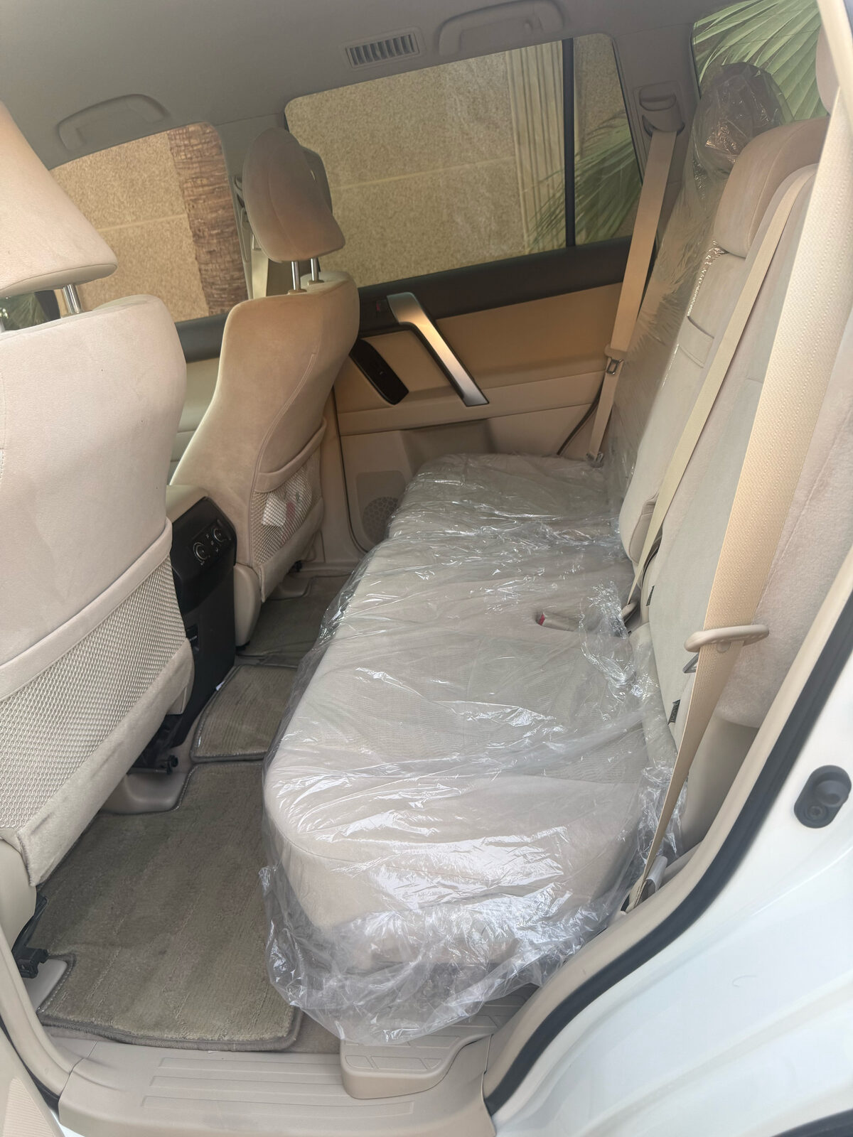 Riyadh, Vehicles, Cars & Trucks , SAR 133000,  Toyota Prado,  2022,  Automatic,  146000 KM,    V6 GCC Version