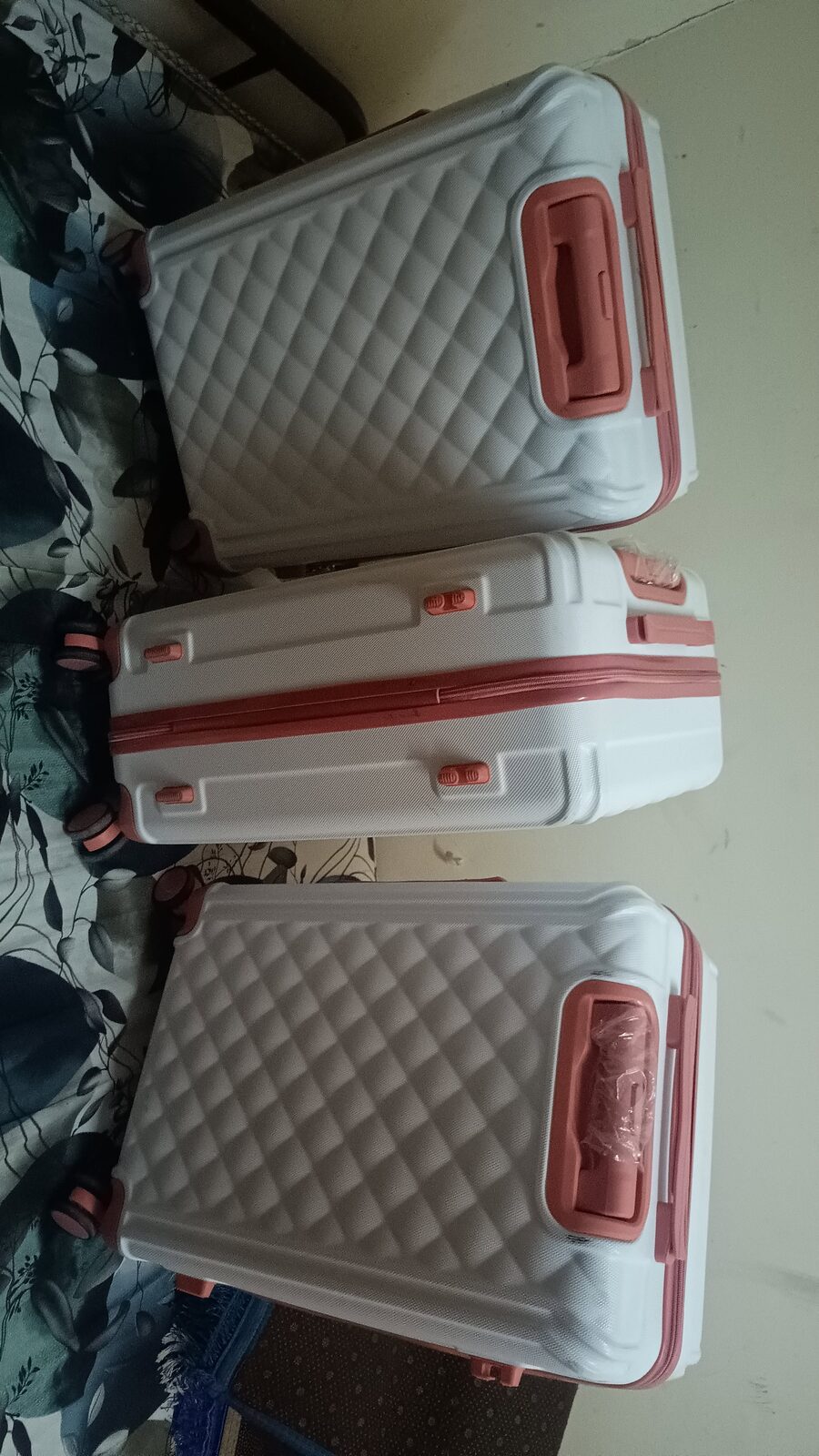 Jubail Industrial City, Clothing & Accessories, SAR 50,  Traveling Bags Size 24