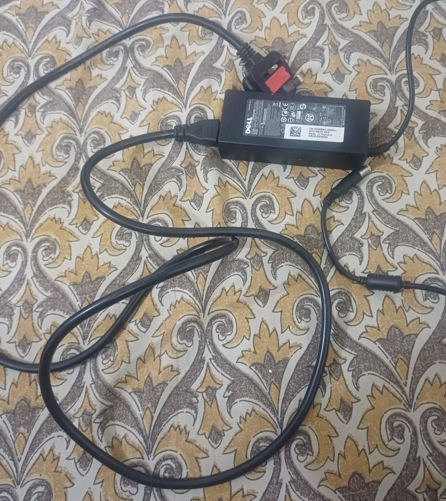 Jeddah, Computer, Dell Adapter Power Charger Laptop For Sale Just Like New.