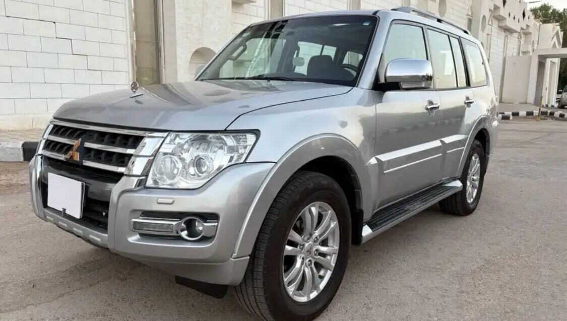Riyadh, Vehicles, Cars & Trucks , SAR 85000,  MITSUBISHI PAJERO,  2022,  Automatic,  78000 KM,  GOLD EDITION FULL OPTION V6 GLS 100 % ORIGINAL D
