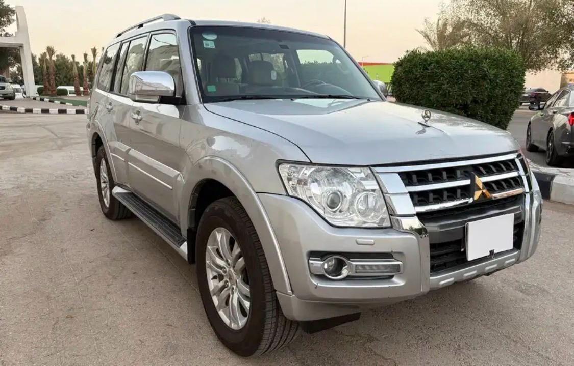 Riyadh, Vehicles, Cars & Trucks , SAR 85000,  MITSUBISHI PAJERO,  2022,  Automatic,  78000 KM,  GOLD EDITION FULL OPTION V6 GLS 100 % ORIGINAL D