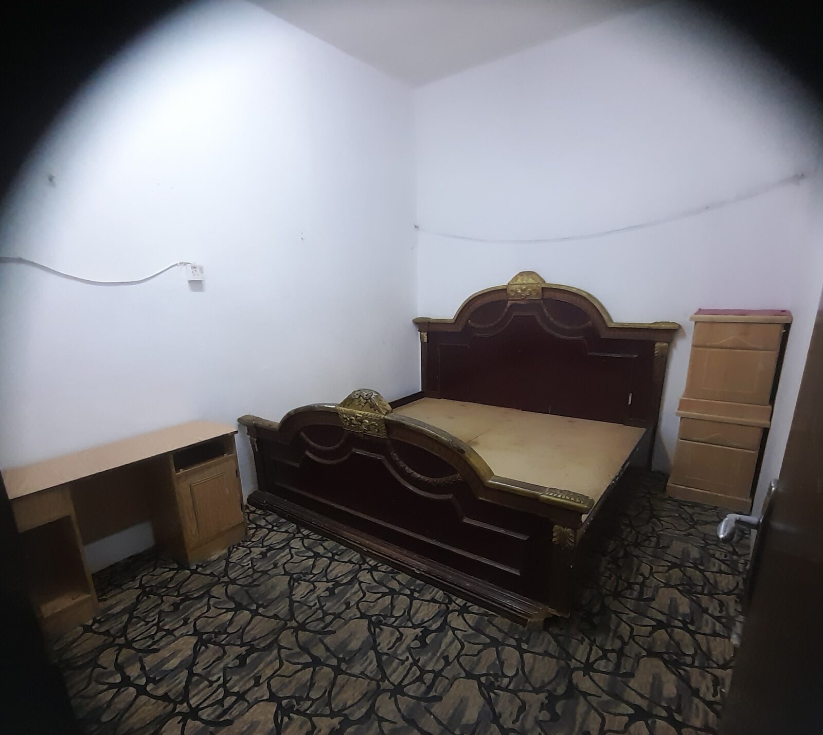 Riyadh, Rooms for Rent, SAR 1500/month,  Furnished,  SAR 1500/month, 1BR, Offering Simi-Furnished Family Share Apartment 6 Months