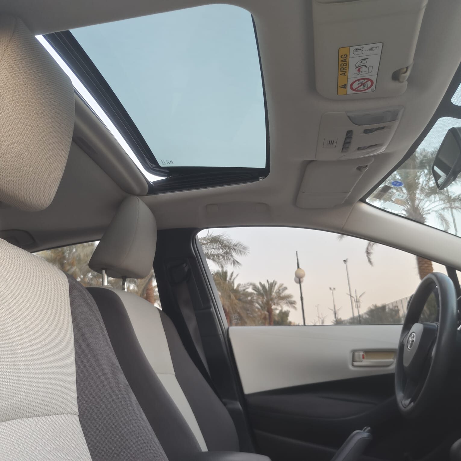 Riyadh, Vehicles, Cars & Trucks , SAR 57000,  TOYOTA COROLLA  B,  2022,  Automatic,  90000 KM,  FULL OPTION PUSH START SUN ROOF ALLOY WHEELS  1.5  LITER