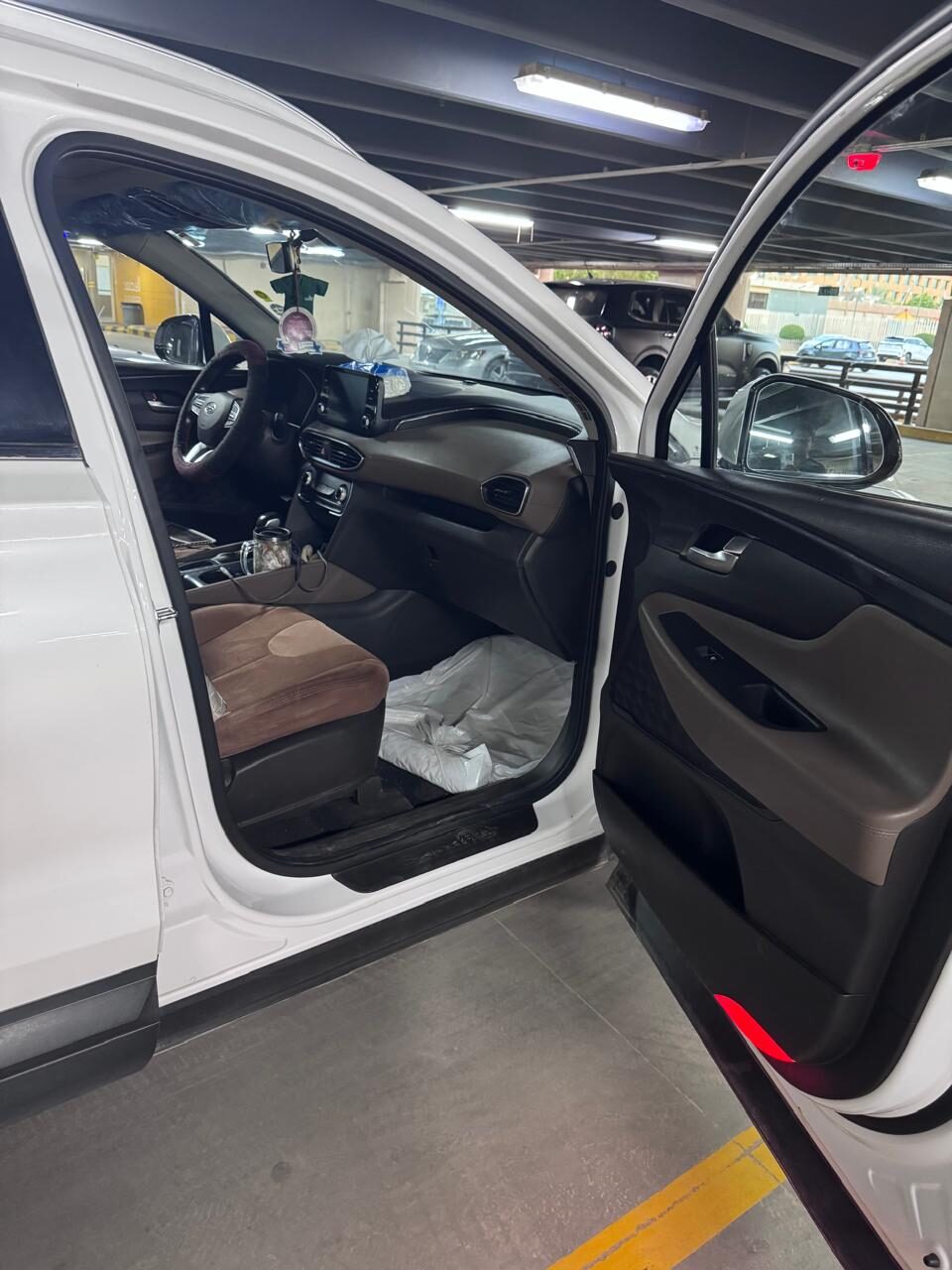 Riyadh, Vehicles, Cars & Trucks , SAR 75000,  Hyndai Senta Fe,  2021,  Automatic,  135941 KM,  Hyundai Senta Fe  75000/= Auto Transmission