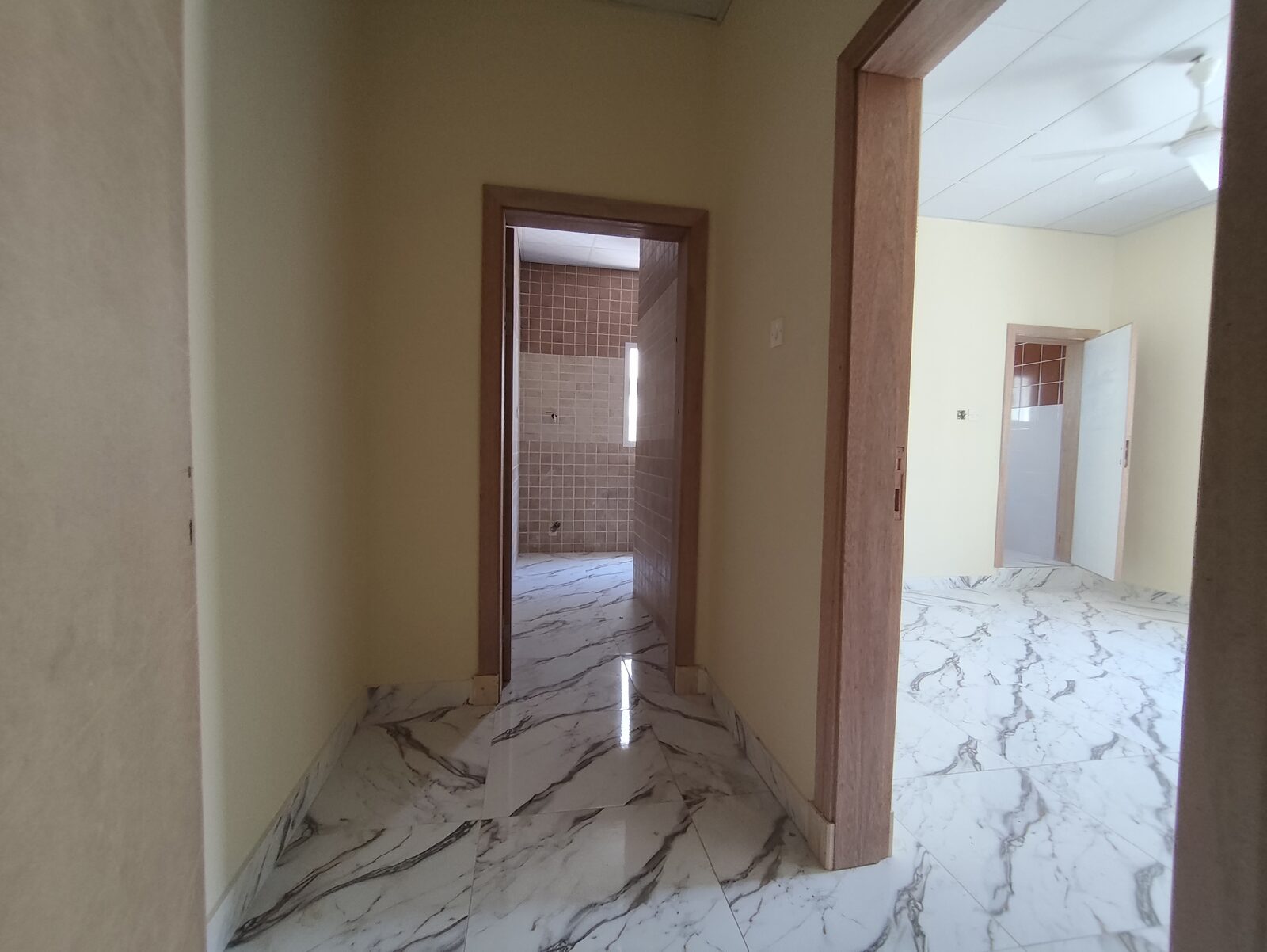 Budaiya, Apartments, Flats, Houses & Villas, BHD 160/year,  1 BR,  Budaiya:- Studio Flat On Rent With Unlimited Ewa..