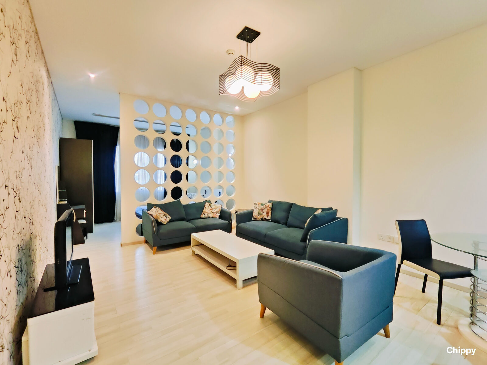 Busaiteen, Apartments, Flats, Houses & Villas, BHD 250/month,  1 BR,  Fully Furnished 1BR Apartment | Inclusive Rent | Pool & Gym | Near King Hamad University H