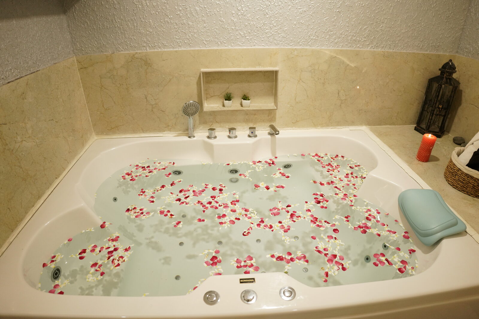 New Delhi, Health, Delhi&rsquo;s Top Luxury Spa For Ultimate Relaxation & Rejuvenation