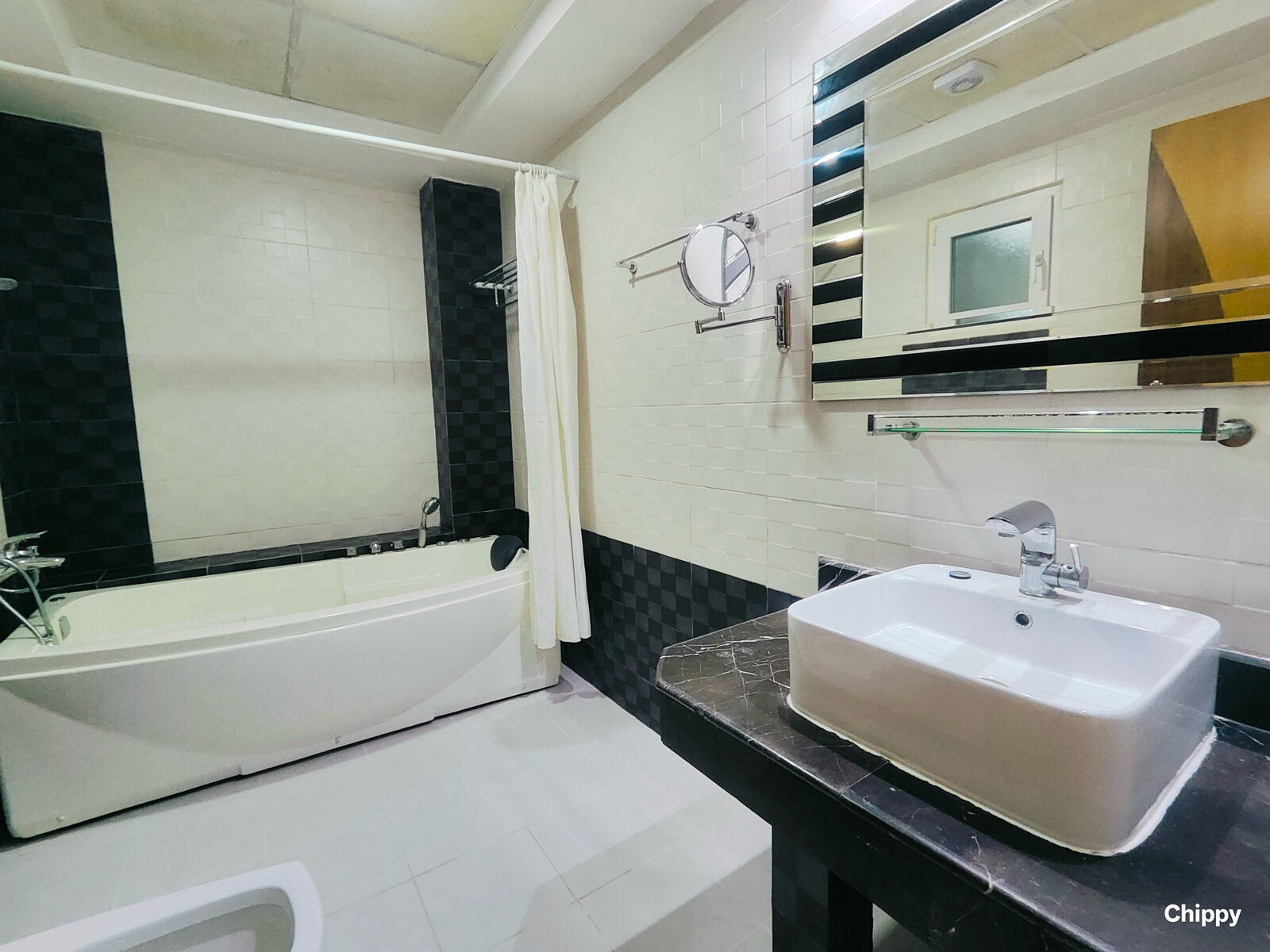 Busaiteen, Apartments, Flats, Houses & Villas, BHD 400/month,  2 BR,  Fully Furnished 2BR Apartment | Weekly Housekeeping | Pool & Gym | Near King Hamad Univers