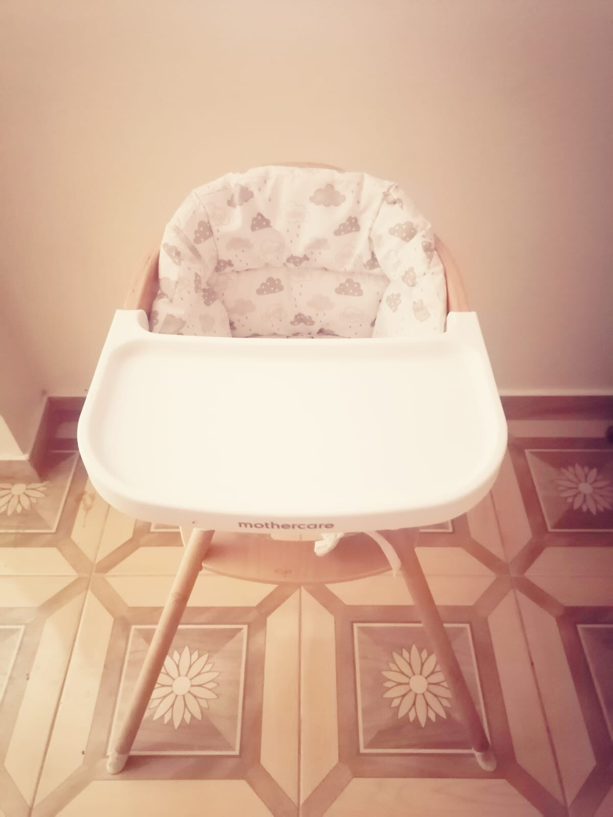 Zinj, Baby & Kid Stuff, BHD 40,  Baby Chair Used Six Times Only Original Price 140 From Home Center Selling Now For Travell