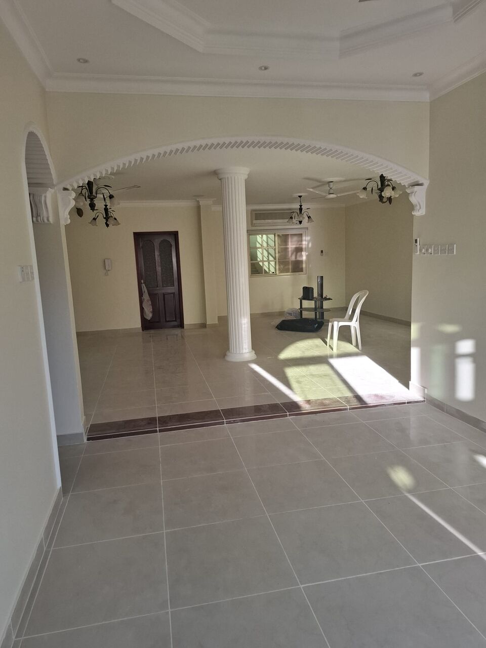 Busaiteen, Apartments, Flats, Houses & Villas, BHD 230/month,  3 BR,  130 Sq. Meter,  Flat For Rent In Busaiteen.Three Bedrooms,two Bathrooms,kitchen,balcony And Parking Area.