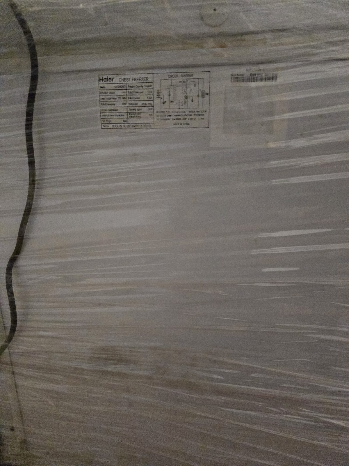 Al Malaz, Appliances, SAR 600,  Haier Chest Freezer / LPG With Gas Full