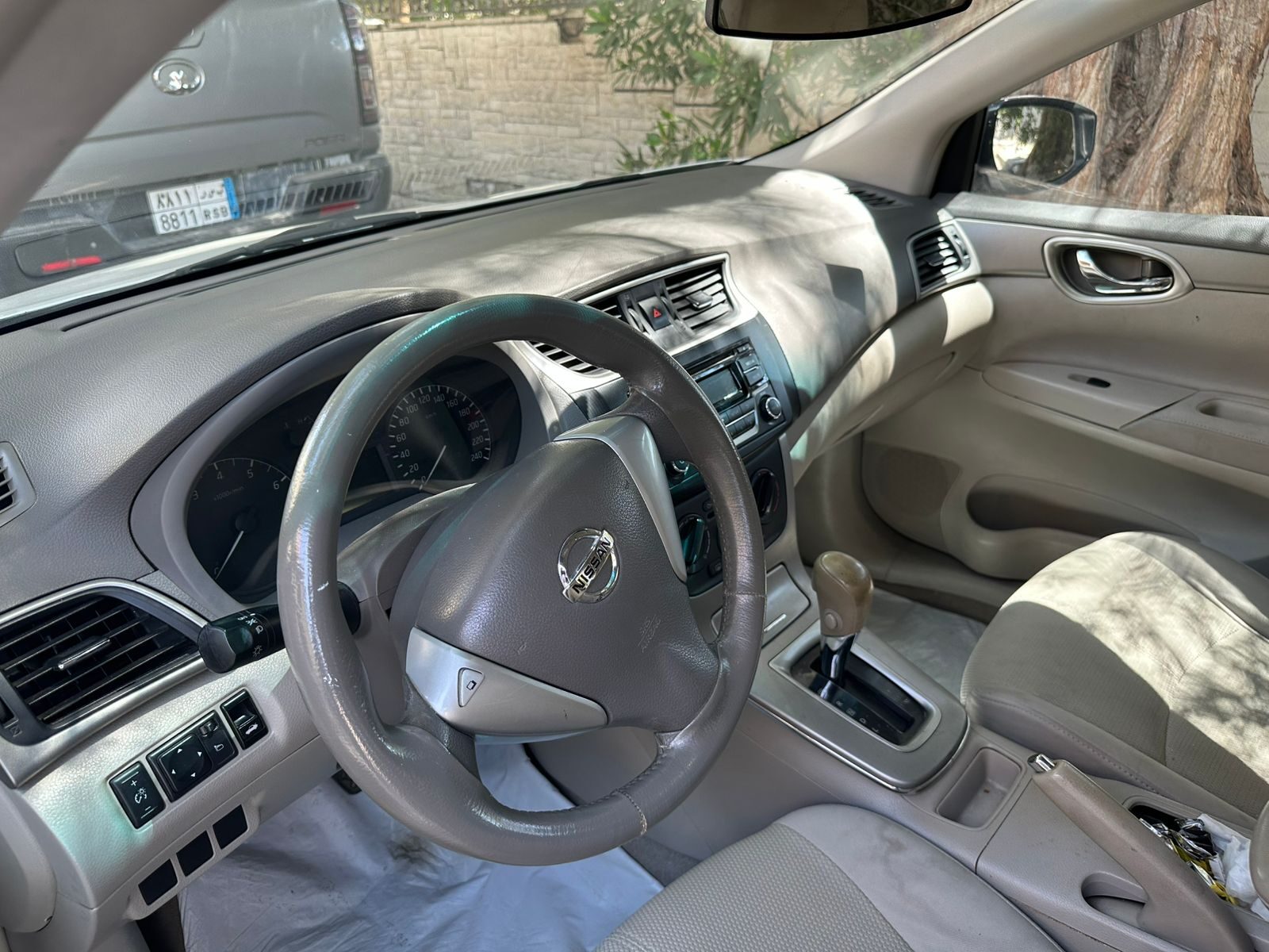 Makkah, Vehicles, Cars & Trucks , SAR 22,  Nissan Sentra,  2016,  Automatic,  340000 KM,    FOR SALE