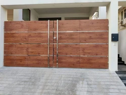 Riyadh, Construction, للحدادة و المونيم،الذجاج