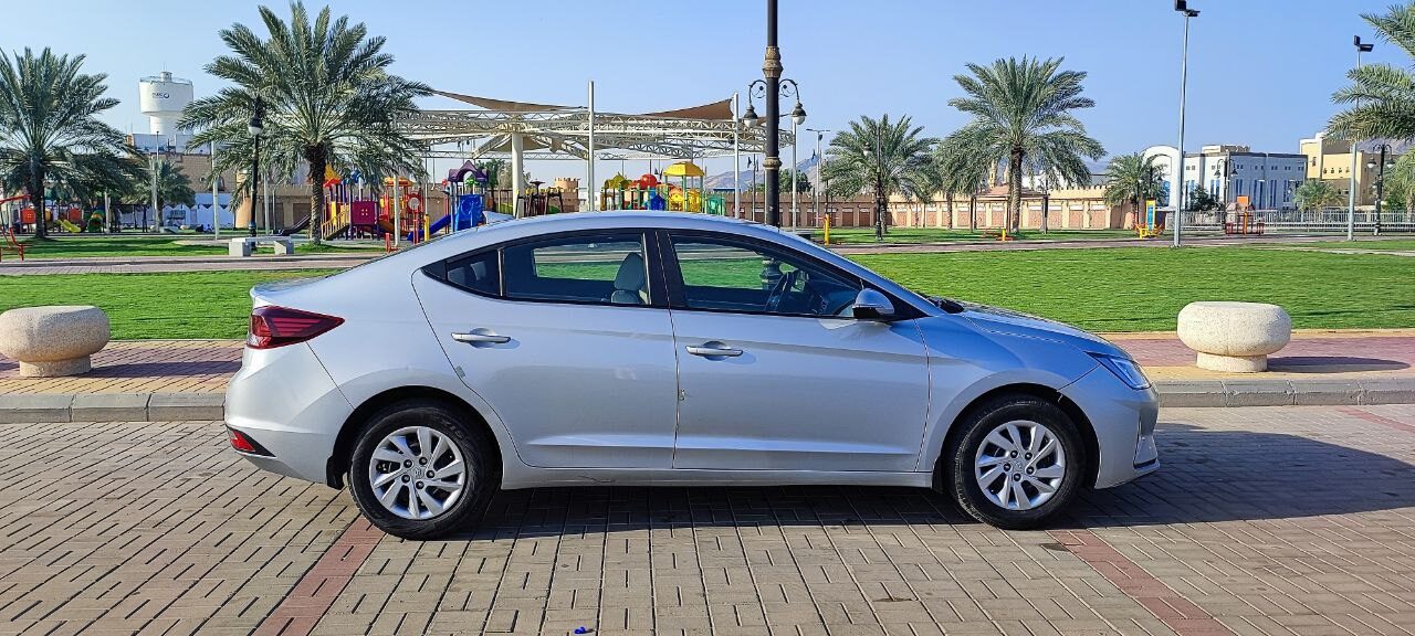 Abraq Ul Raghama, Vehicles, Cars & Trucks , SAR 45,  Hyundai Elantra,  2020,  Automatic,  130000 KM,  Elantra  Cruise Control, Rear-view Camera, Rear A/C
