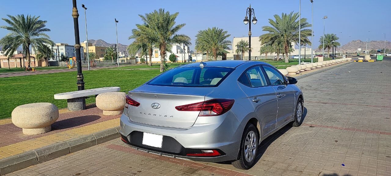 Abraq Ul Raghama, Vehicles, Cars & Trucks , SAR 45,  Hyundai Elantra,  2020,  Automatic,  130000 KM,  Elantra  Cruise Control, Rear-view Camera, Rear A/C